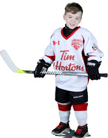U7AWhite_NOAH_LARRAIN_3163