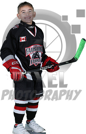 U7BLACK-SELECT_Liam_Pires_3513