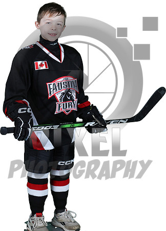U7BLACK-SELECT_Mason_McKeen_2990