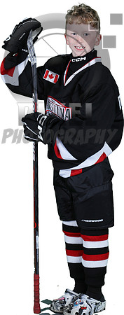 U9BLACK-SELECT_KOLBY_DOSHEWNEK_2172