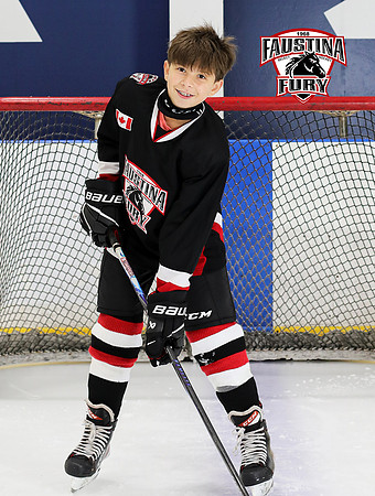 PLAYER__U14BLACK-SELECT___ID=120325-95R7AVCCX