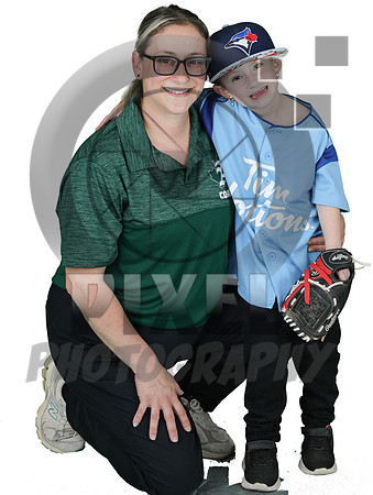 5USkyBlue-Team11_Ellie_Cusack_1244