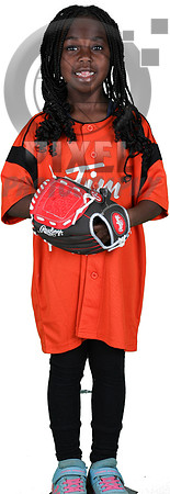 6UOrange-Team1_Ekua_Owusu_3982