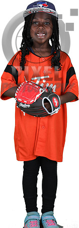 6UOrange-Team1_Ekua_Owusu_3975