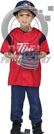 6URed-Team3_SamuelGil_Ewaz_1052