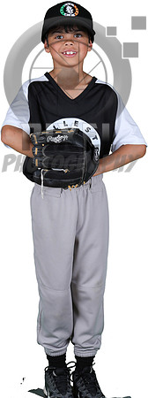 7U-Team6-OakvilleStone_Silas_Murray_5847