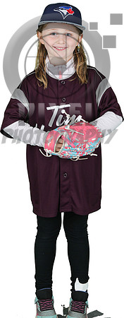 6UMaroon-Team7_Ava_Csikasz_5655