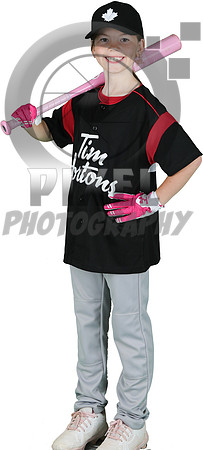 Rookie-Team2-Black_Hannah_Giroux_5277
