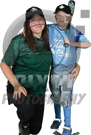 Rookie-Team3-SkyBlue-StormChasers_Jacob_Tavares_5579