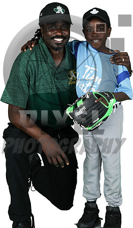 Rookie-Team3-SkyBlue-StormChasers_Jeremiah_Scarlett_5437