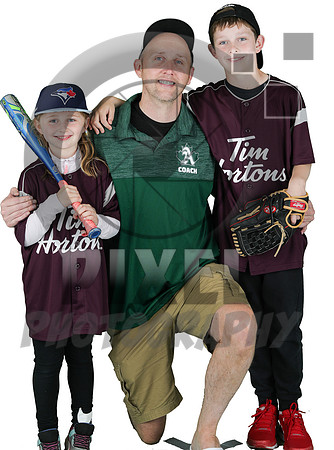 Rookie-Team4-Maroon_Wyatt_Csikasz_5709