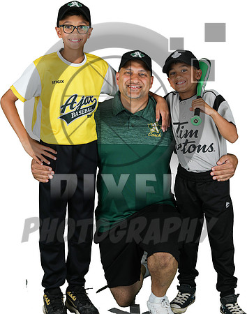 Rookie-Team7-Grey_Luke_Singh_7050