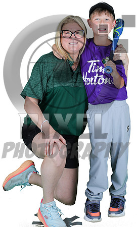 Rookie-Team8-Purple_Austin_Henry_2714