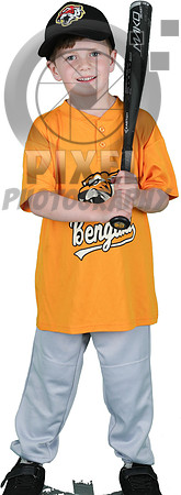 7UOrange_Adam_Batt_6784