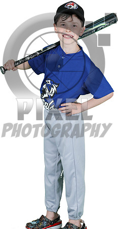 9URoyalBlue_Nolan_Battistel_8395