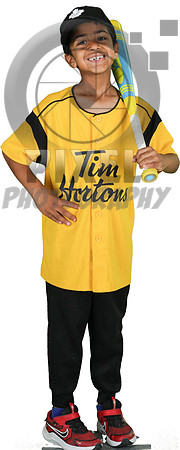 MinorRookie-Team5-Gold_Nolan_Gonsalves_6891