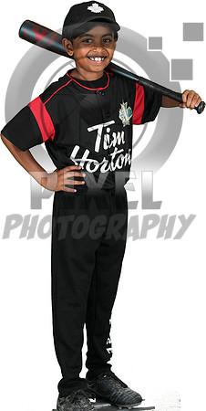 Rookie-Team2-Black_Zayn_Nirujan_7008