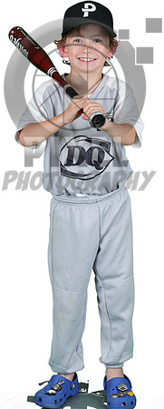 7UTeam3-DairyQueen-Yankees_Benjamin_Fisher_4070