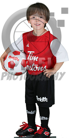 U4-7-Red_Beau_Bettencourt_7291