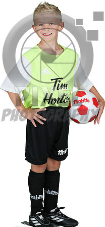 U7-3-NeonYellow_Beau_Marshall_4339