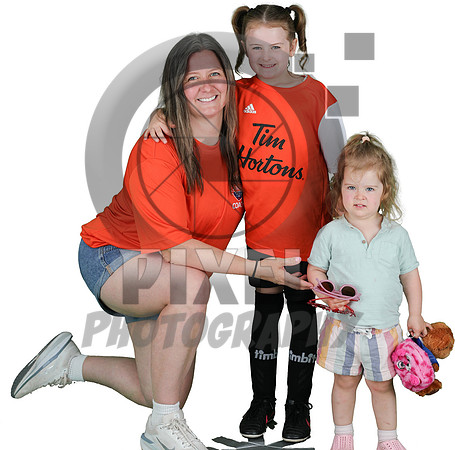 U7-2-orange_Stella_Pietras_4261