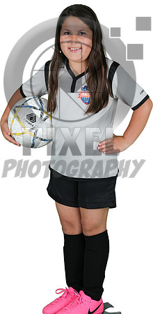 U8-1-silver_Isabella_Shamaoun_2790