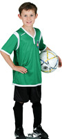 U8-4-forestGreen_Callum_Shaw_3699