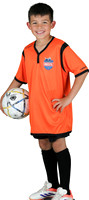 U8-7-orange_Matias_Penado_3908
