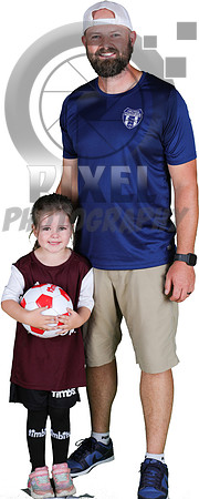 U5TeamMaroon_Sophie_Wood_3840