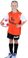 U7GirlsOrange_Norah_Deleeuw_8446