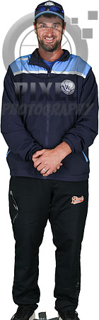 U13A_0_CoachingSTAFF_2001