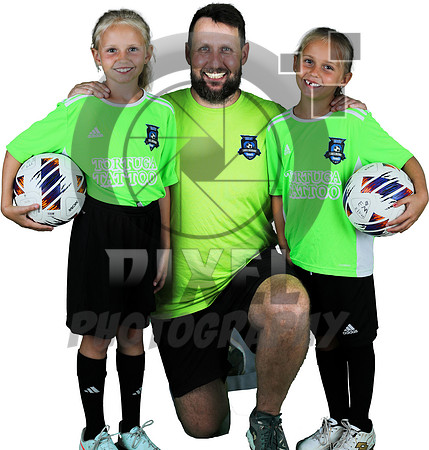 U8-803_0_HeadCOACH_6140